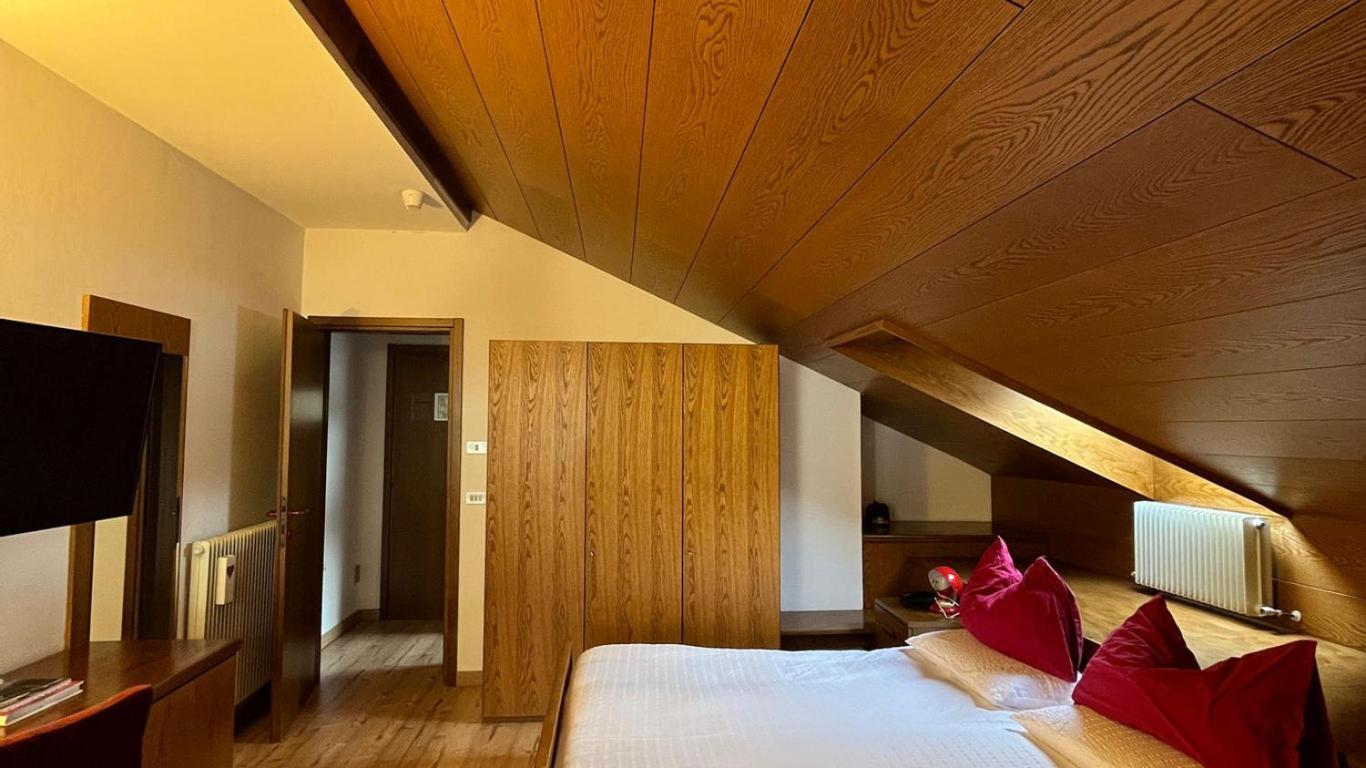 Hotel La Baita Madonna di Campiglio Ngoại thất bức ảnh