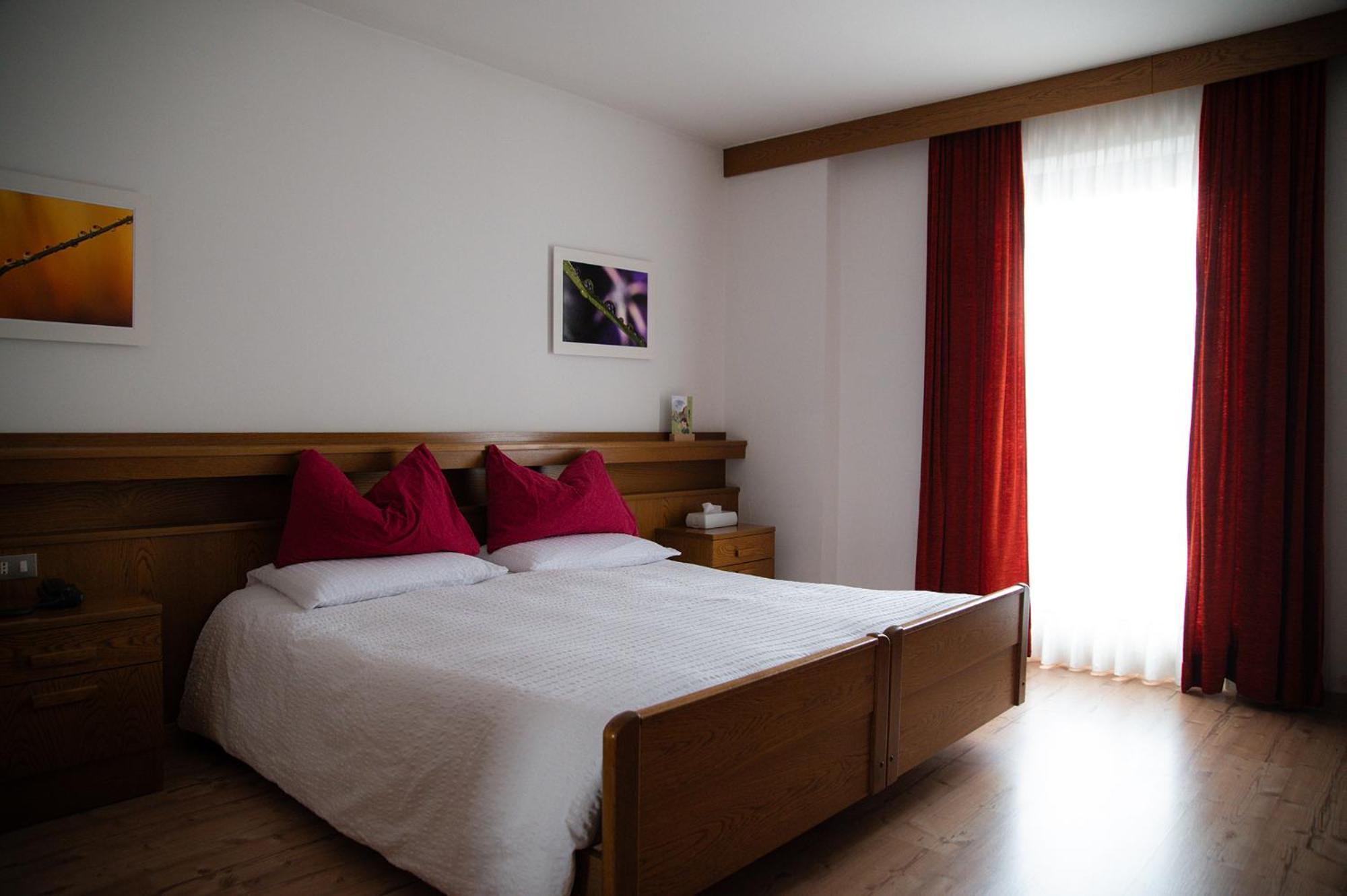 Hotel La Baita Madonna di Campiglio Ngoại thất bức ảnh