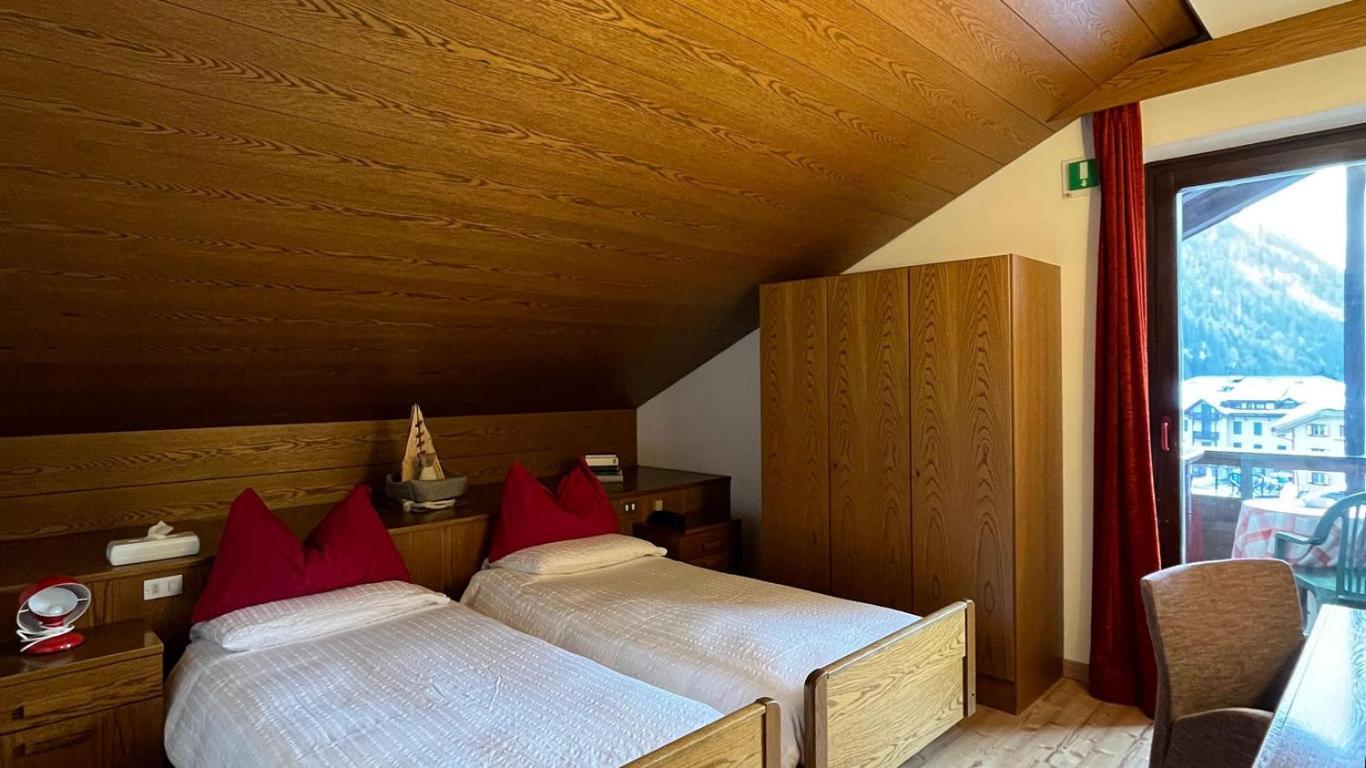 Hotel La Baita Madonna di Campiglio Ngoại thất bức ảnh