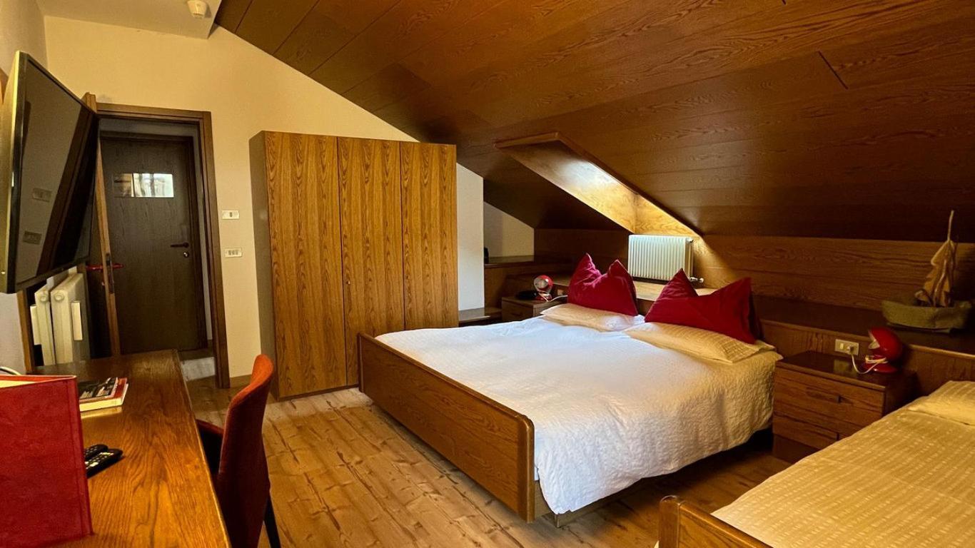 Hotel La Baita Madonna di Campiglio Ngoại thất bức ảnh