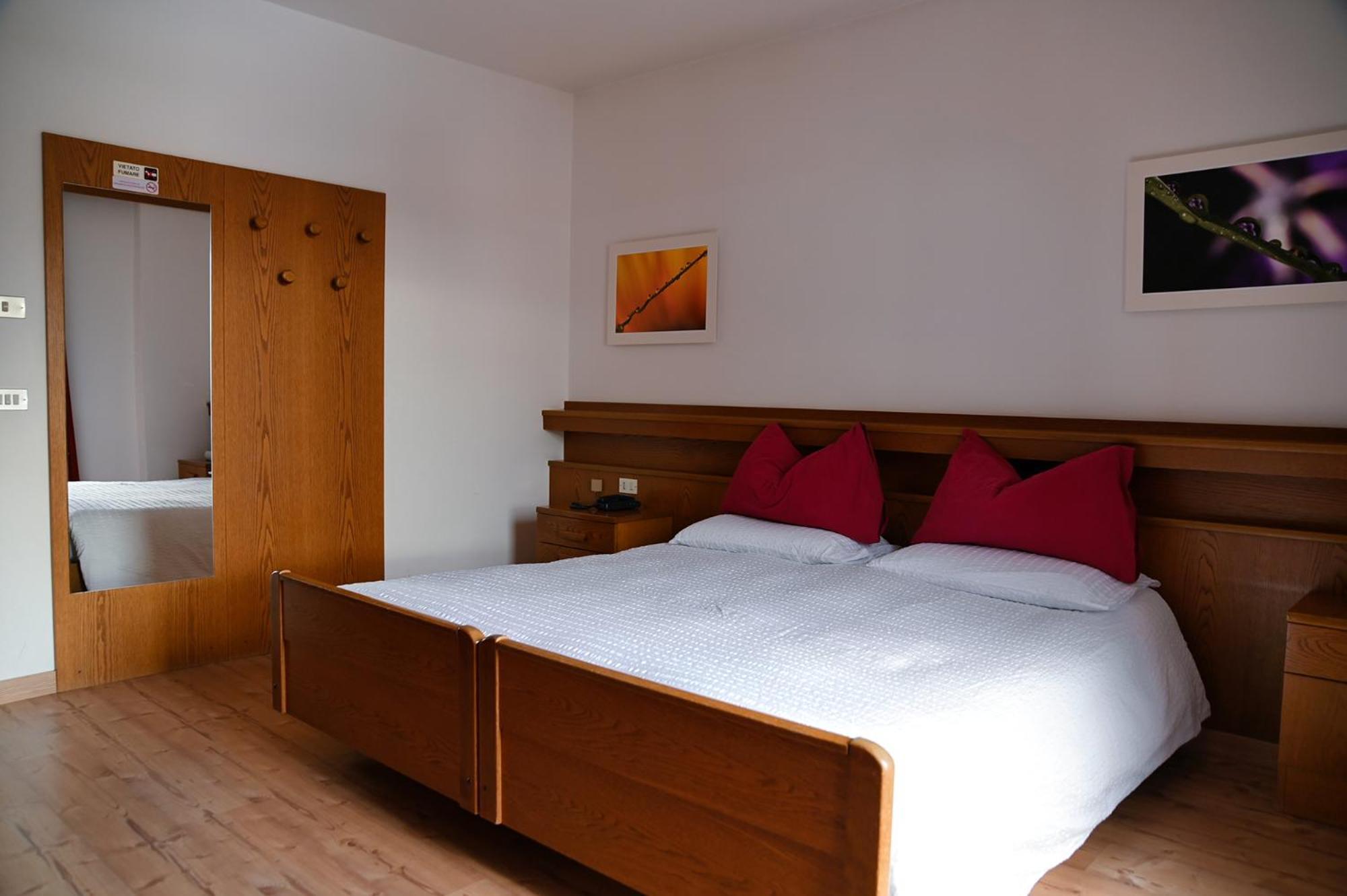 Hotel La Baita Madonna di Campiglio Ngoại thất bức ảnh