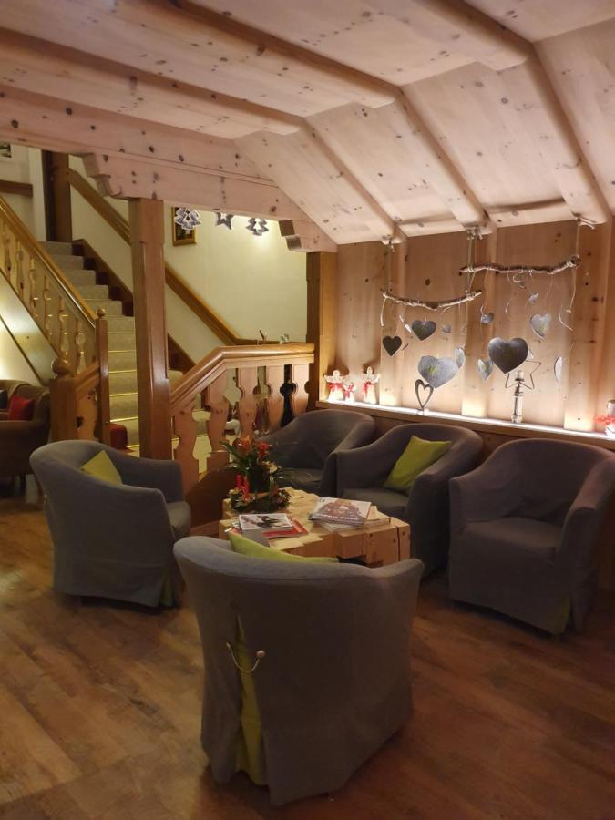 Hotel La Baita Madonna di Campiglio Ngoại thất bức ảnh